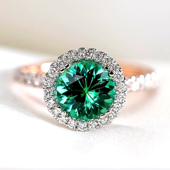 NWOT Silver 925 💍 Sim Emerald Diamond Halo Ring (6) - Picture 1 of 4